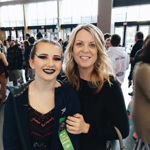 Meet your Posher, Lindsay